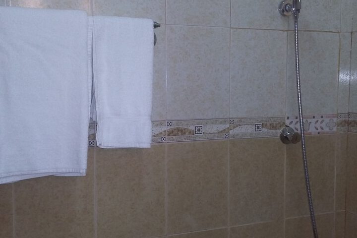 Room 15 of 26