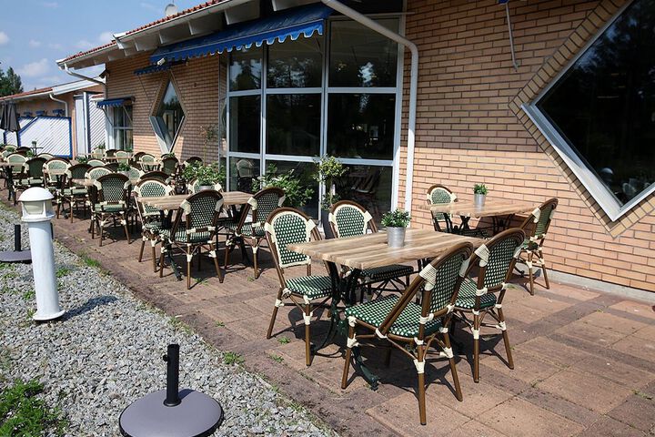 Terrace/Patio 13 of 36