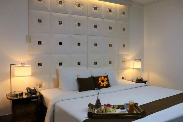 Room 14 of 60