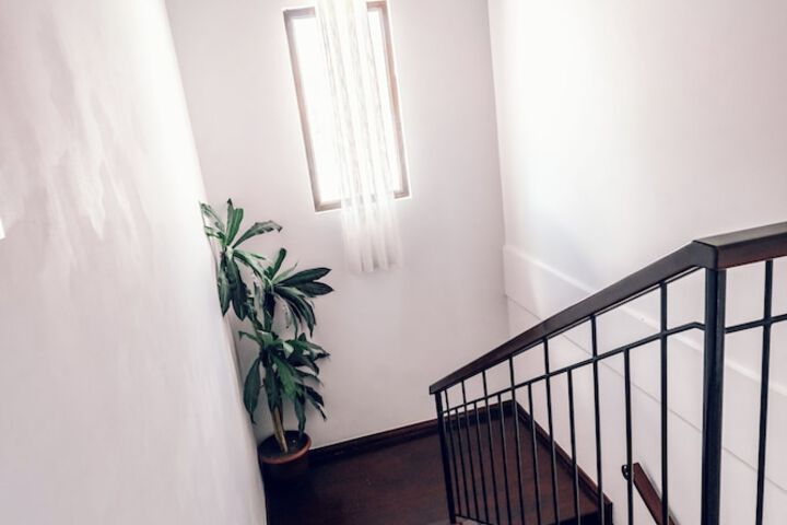 Room 46 of 171