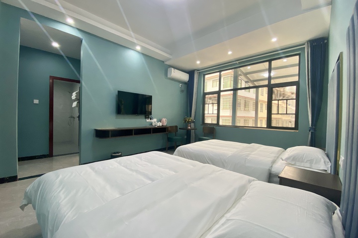 Xinrujia Hotel