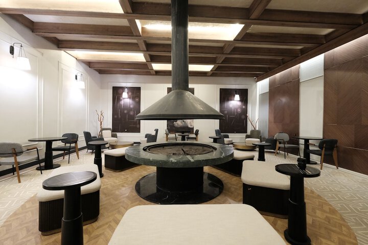 Hotel Interior 6 of 129