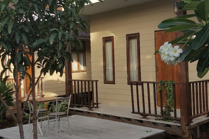 Room 10 of 72
