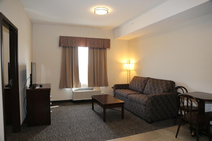Room 10 of 25