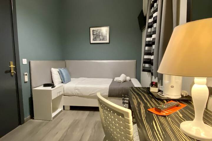 Room 40 of 87