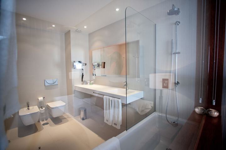 Bath Interior