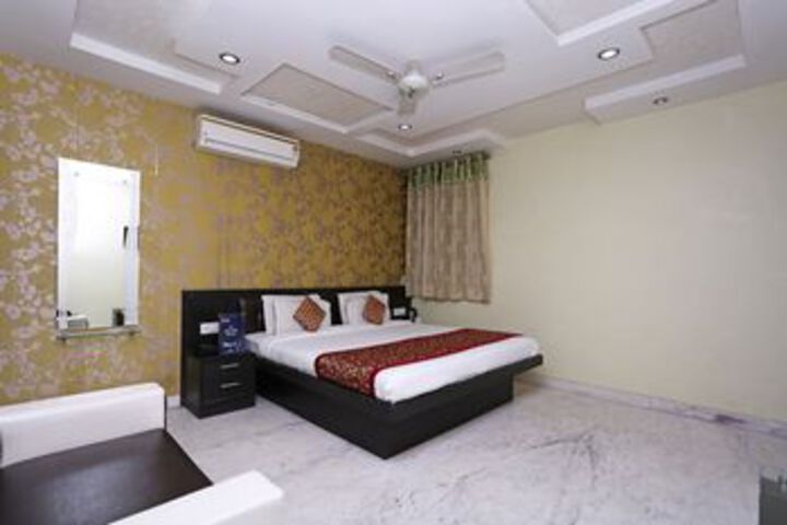 Room 7 of 21