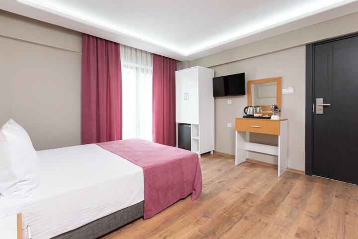 Room 21 of 40