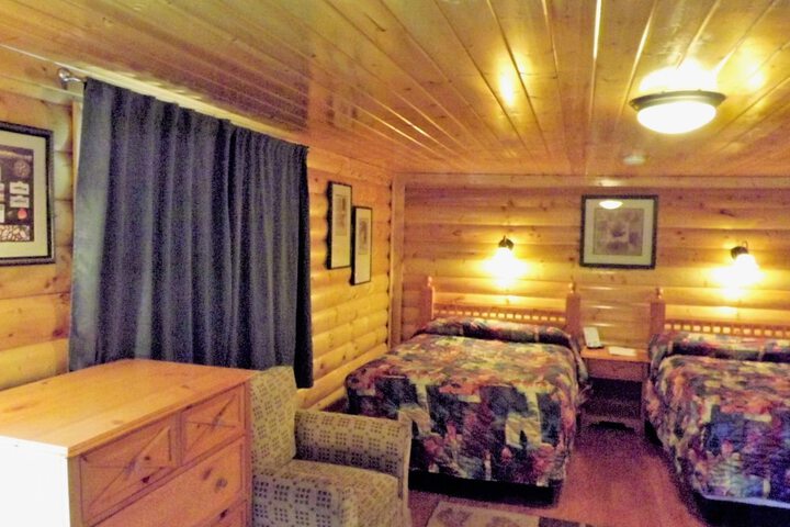 Room 32 of 50