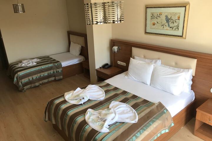 Room 3 of 26