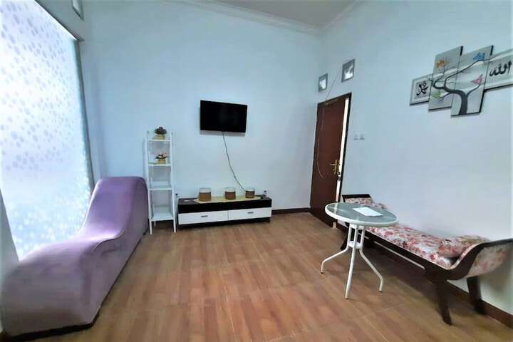 Room 7 of 34