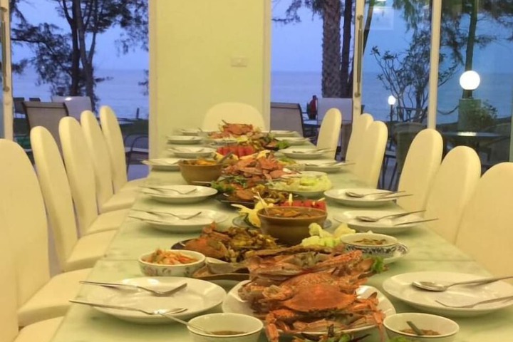 Dining 50 of 72