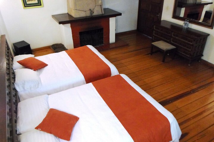 Room 5 of 36