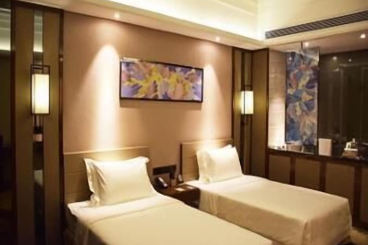 Room 21 of 51