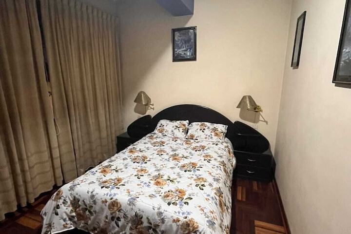 Room 10 of 20