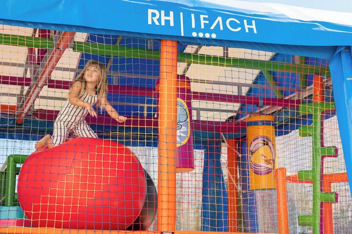 Children's play area - outdoor