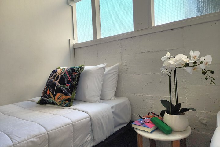 Room 25 of 123