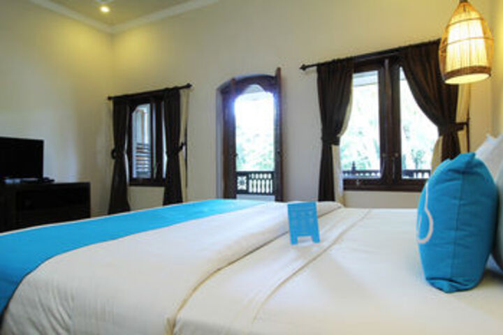 Room 10 of 35