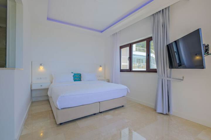 Room 29 of 112