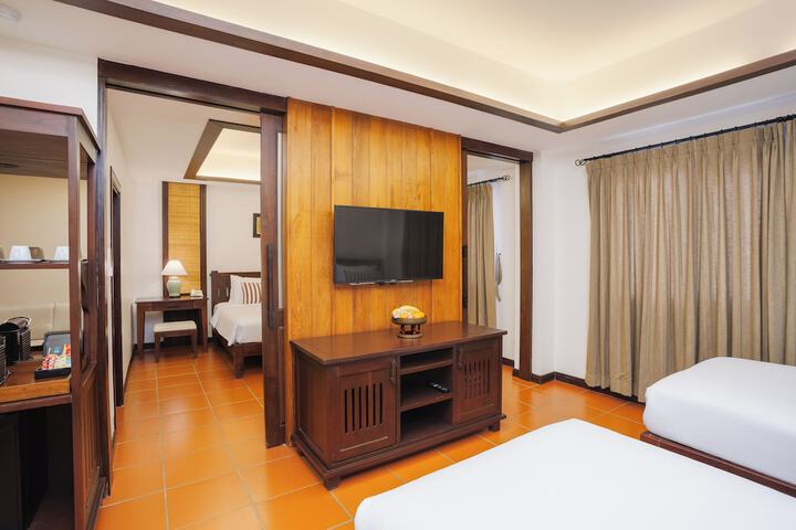 Room 19 of 140