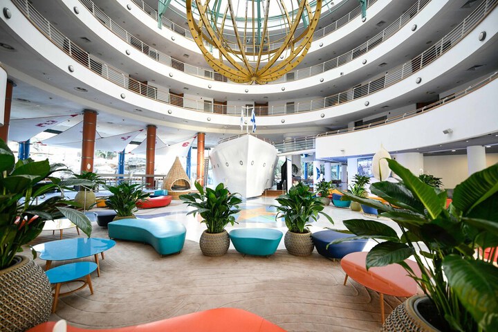 Hotel Interior 5 of 123