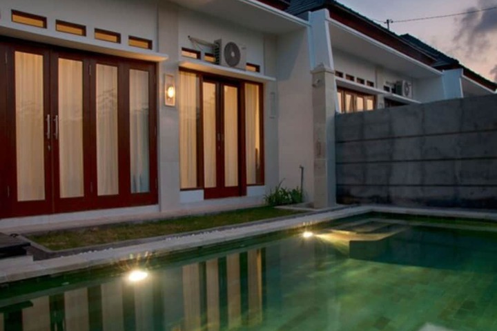 Terrace/Patio 13 of 33