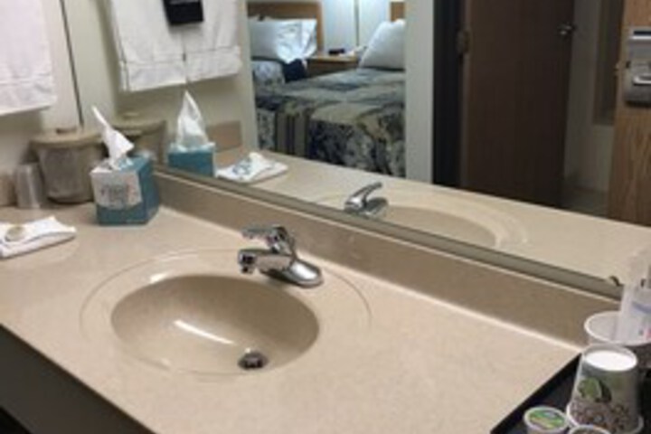 Bathroom sink
