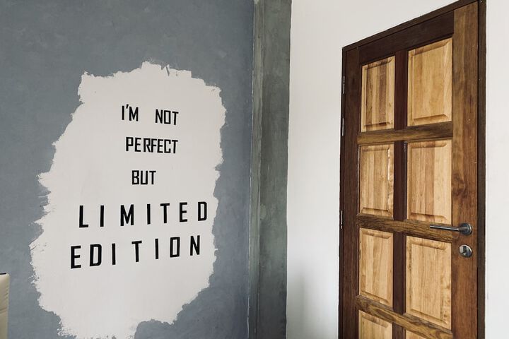Room 18 of 36