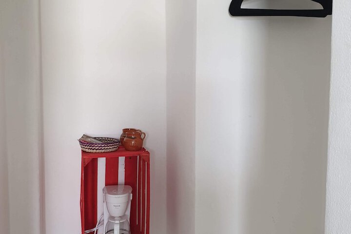 Room 11 of 40