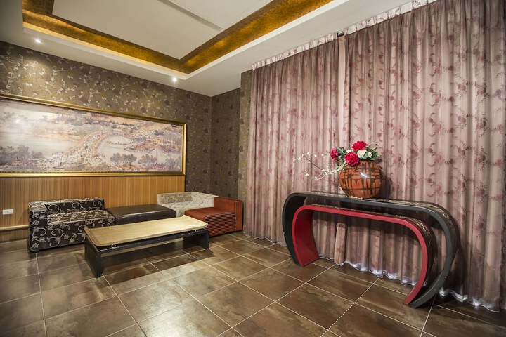 Room 36 of 67