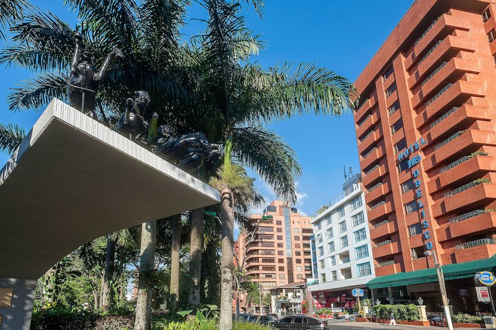 Hotel 66 of 73
