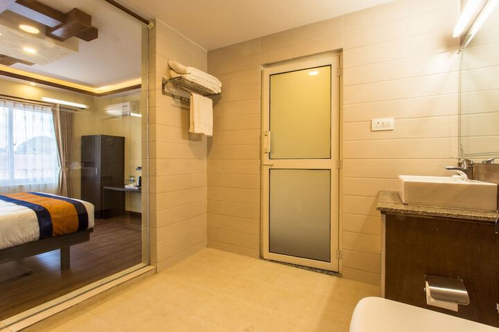 Room 40 of 72