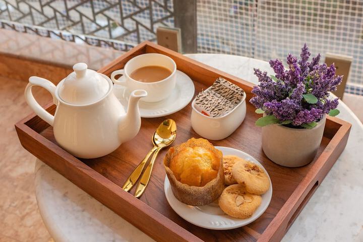 Breakfast/Coffee Service 21 of 28