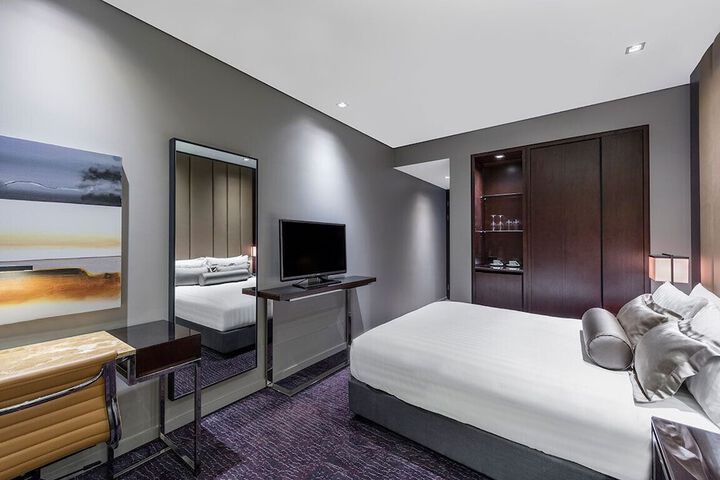 Room 29 of 73