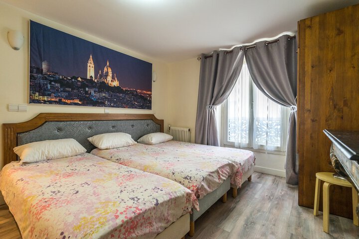 Room 28 of 52