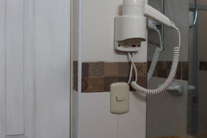Room 35 of 72