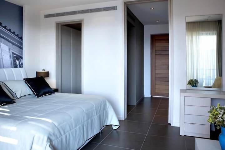 Room 29 of 185