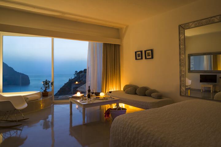 Room 20 of 181