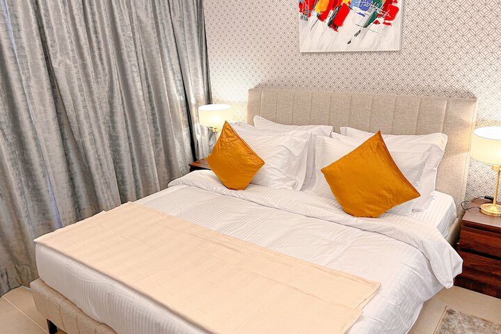 Room 9 of 52