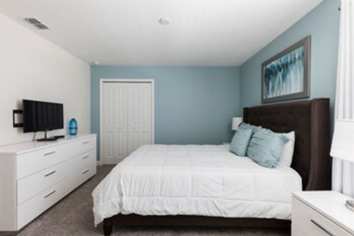 Room 43 of 43