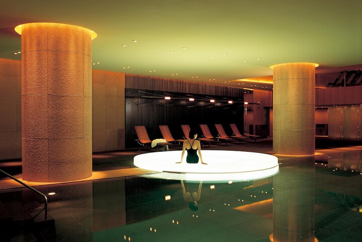 Pool 131 of 216