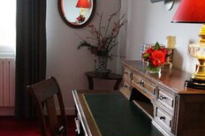 Room 18 of 24