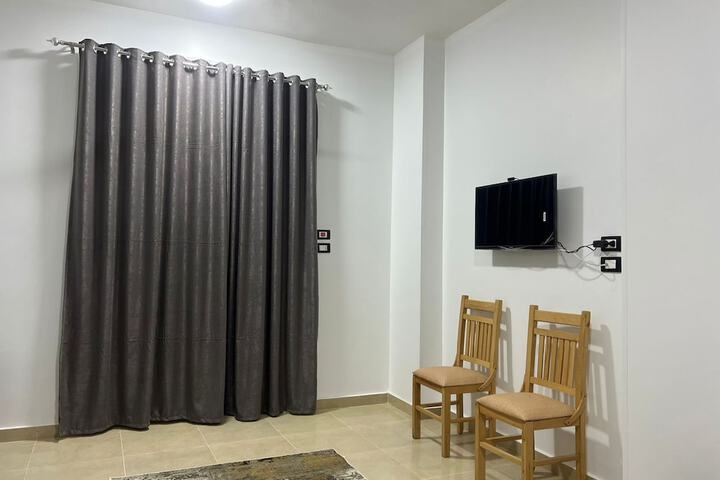 Room 35 of 100