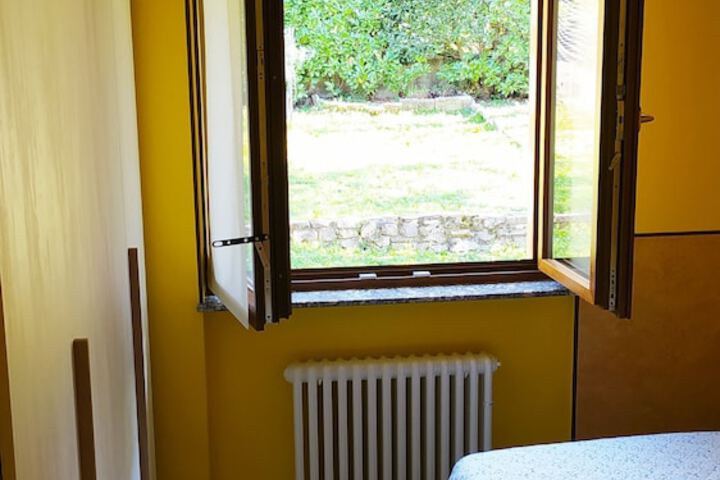 Room 30 of 117