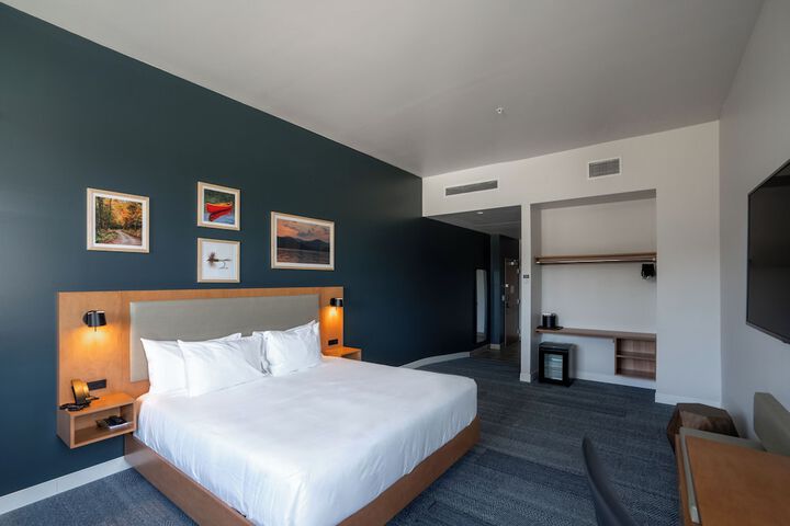 Room 20 of 49