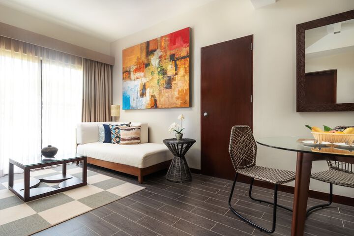 Room 14 of 43