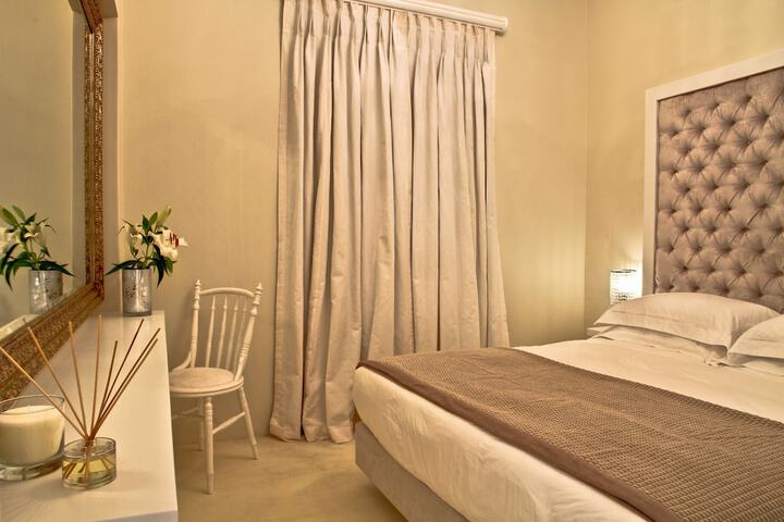 Room 4 of 67