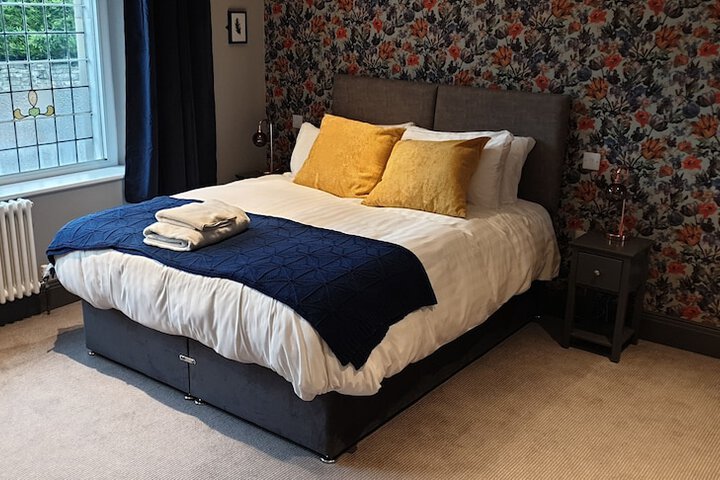 Room 4 of 39