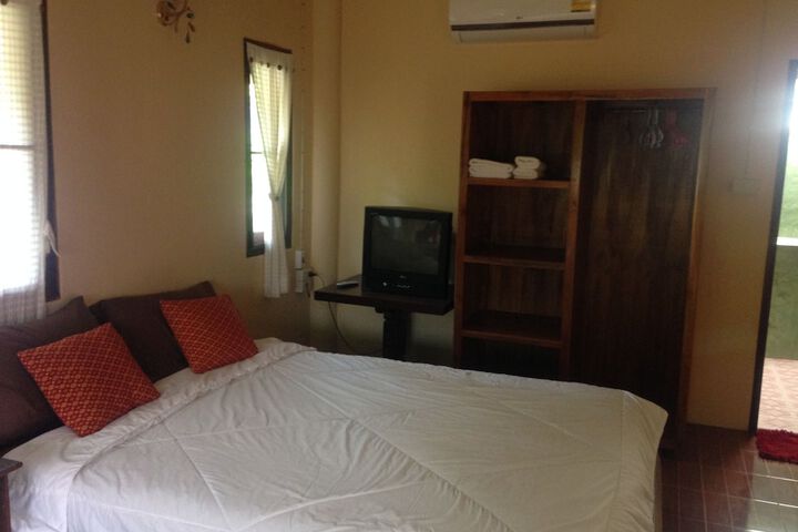 Room 19 of 62