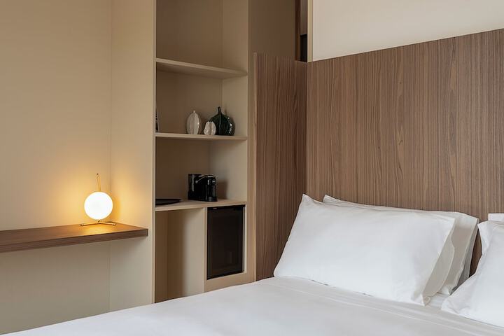 Room 3 of 23